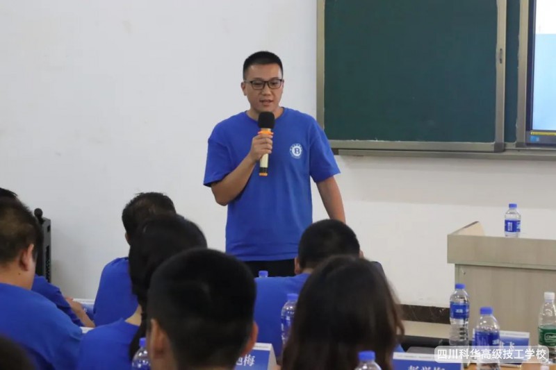 2025的暑假我们一起学习和成长~